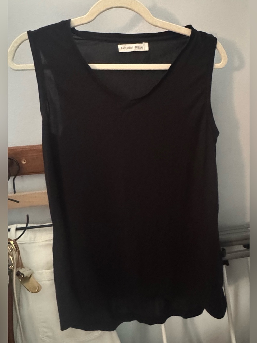 Barefoot Dreams NWOT Malibu Collection Black V-Neck Sleeveless Tank